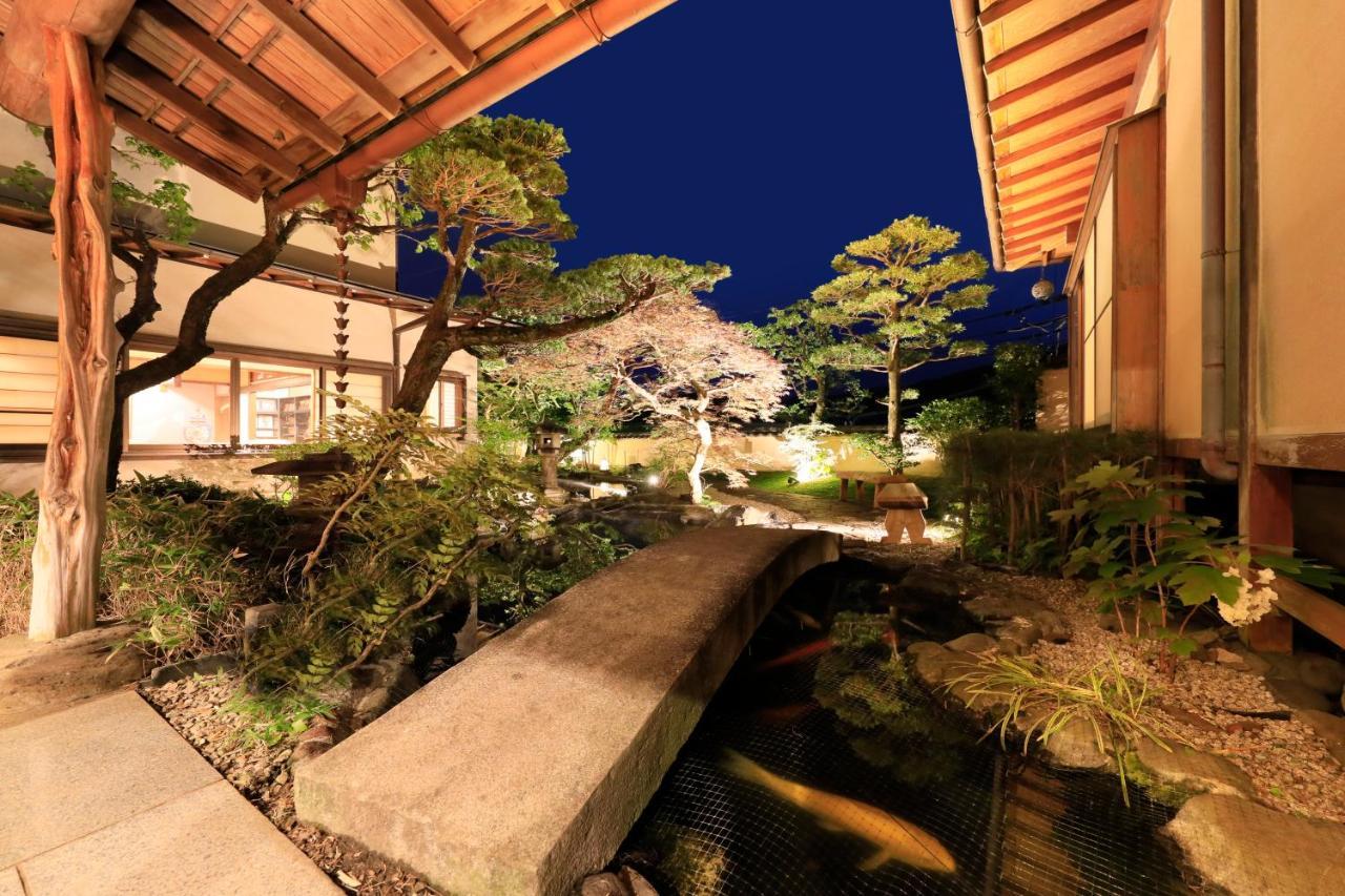 Yugawara Fuga Hotel Exterior photo